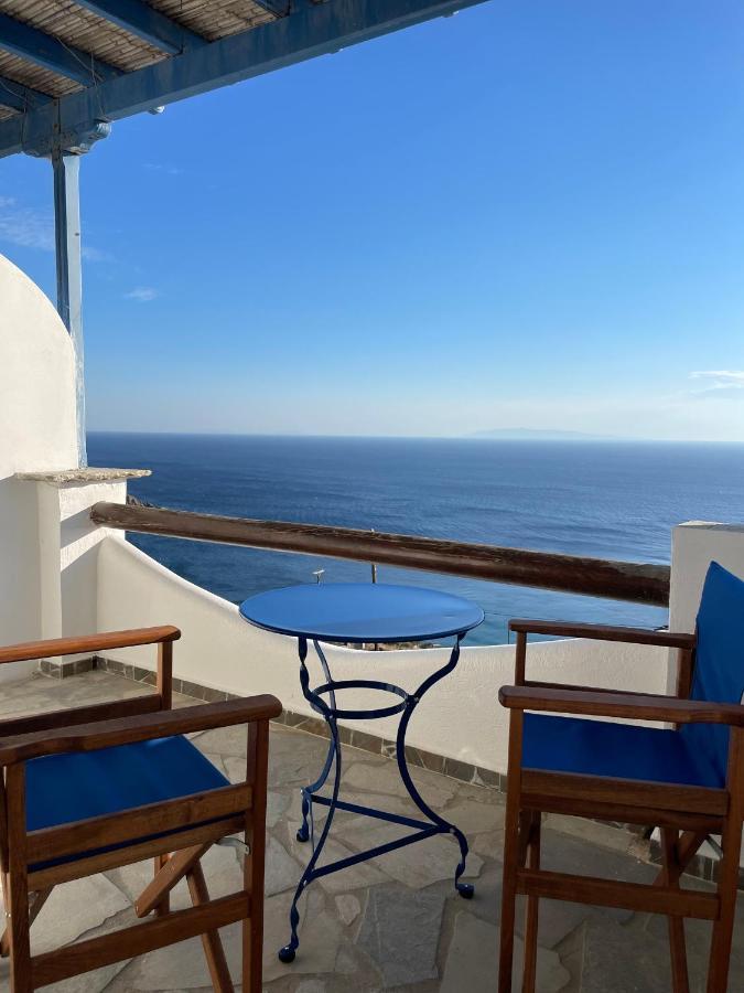 Charakas Horizon Apartment Gavrio Exterior foto